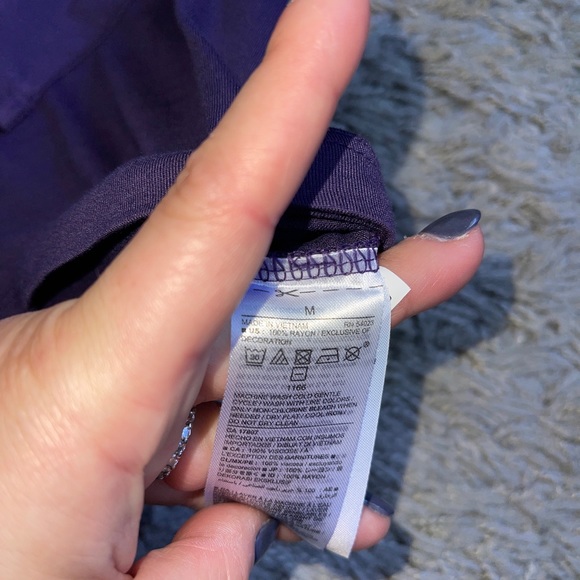 Old Navy Top - Picture 4 of 7